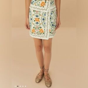 FARM Rio Off White Folk Floral Mini Skirt Size 27/4